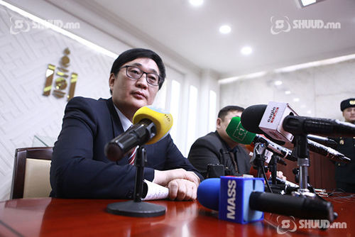 Цагдан хорих 461 дүгээр ангийн даргыг ажлаас нь чөлөөлсөн